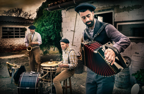 ‘Territorio Cantabria’ lleva la cultura a 15 municipios de Cantabria con teatro, música, circo y magia ‘Territorio Cantabria’ lleva la cultura a 15 municipios de Cantabria con teatro, música, circo y magia